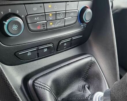 Форд Транзит Коннект, объемом двигателя 1.5 л и пробегом 68 тыс. км за 15500 $, фото 1 на Automoto.ua