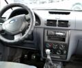 Белый Форд Транзит Коннект пасс., объемом двигателя 1.8 л и пробегом 292 тыс. км за 3600 $, фото 10 на Automoto.ua