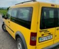 Жовтий Форд Транзит Коннект пас., об'ємом двигуна 1.8 л та пробігом 249 тис. км за 4400 $, фото 4 на Automoto.ua