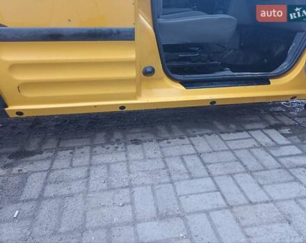 Желтый Форд Транзит Коннект, объемом двигателя 1.8 л и пробегом 2 тыс. км за 3250 $, фото 9 на Automoto.ua