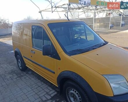Желтый Форд Транзит Коннект, объемом двигателя 1.8 л и пробегом 2 тыс. км за 3250 $, фото 5 на Automoto.ua