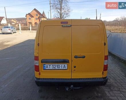 Желтый Форд Транзит Коннект, объемом двигателя 1.8 л и пробегом 2 тыс. км за 3250 $, фото 14 на Automoto.ua