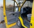 Жовтий Форд Транзит Коннект, об'ємом двигуна 2.5 л та пробігом 250 тис. км за 4000 $, фото 3 на Automoto.ua