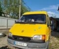 Жовтий Форд Транзит Коннект, об'ємом двигуна 2.5 л та пробігом 479 тис. км за 2800 $, фото 1 на Automoto.ua