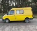 Жовтий Форд Транзит Коннект, об'ємом двигуна 2.5 л та пробігом 250 тис. км за 4000 $, фото 5 на Automoto.ua