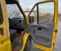 Жовтий Форд Транзит Коннект, об'ємом двигуна 2.5 л та пробігом 250 тис. км за 4000 $, фото 2 на Automoto.ua