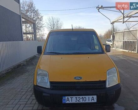 Желтый Форд Транзит Коннект, объемом двигателя 1.8 л и пробегом 2 тыс. км за 4000 $, фото 4 на Automoto.ua