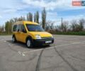 Жовтий Форд Транзит Коннект, об'ємом двигуна 1.8 л та пробігом 330 тис. км за 3750 $, фото 1 на Automoto.ua