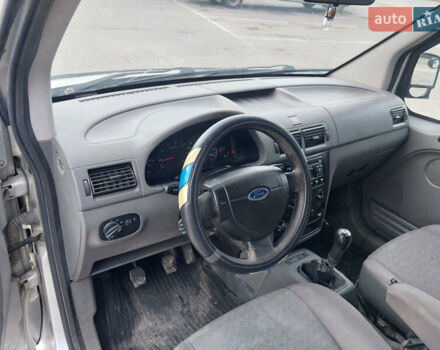 Форд Транзит Коннект 2006 в Николаеве на Automoto.ua Серый Форд Транзит Коннект, объемом двигателя 1.75 л и пробегом 230 тыс. км за 3500 $, фото 8 на Automoto.ua