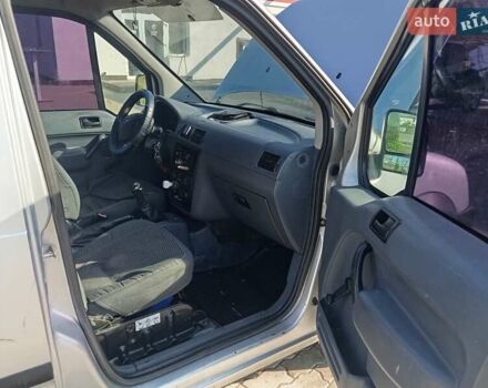 Серый Форд Транзит Коннект, объемом двигателя 1.8 л и пробегом 260 тыс. км за 3200 $, фото 7 на Automoto.ua