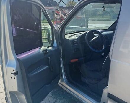 Серый Форд Транзит Коннект, объемом двигателя 1.8 л и пробегом 260 тыс. км за 3200 $, фото 3 на Automoto.ua