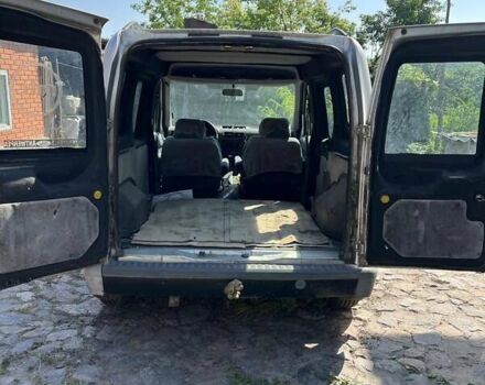 Сірий Форд Транзит Коннект, об'ємом двигуна 0 л та пробігом 298 тис. км за 4000 $, фото 2 на Automoto.ua