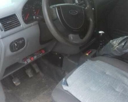 Серый Форд Транзит Коннект, объемом двигателя 1.8 л и пробегом 44 тыс. км за 3700 $, фото 10 на Automoto.ua