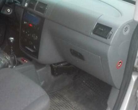 Серый Форд Транзит Коннект, объемом двигателя 1.8 л и пробегом 44 тыс. км за 3700 $, фото 7 на Automoto.ua