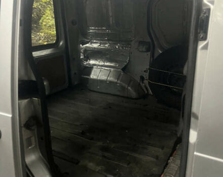 Сірий Форд Транзит Коннект, об'ємом двигуна 1.8 л та пробігом 330 тис. км за 3600 $, фото 11 на Automoto.ua