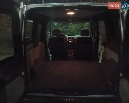 Сірий Форд Транзит Коннект, об'ємом двигуна 1.75 л та пробігом 278 тис. км за 4250 $, фото 5 на Automoto.ua