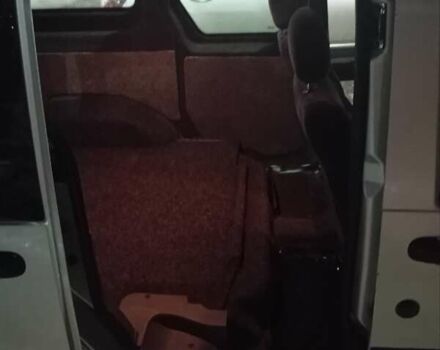 Сірий Форд Транзит Коннект, об'ємом двигуна 1.75 л та пробігом 278 тис. км за 4250 $, фото 1 на Automoto.ua