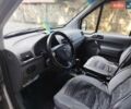 Сірий Форд Транзит Коннект, об'ємом двигуна 1.8 л та пробігом 320 тис. км за 4150 $, фото 7 на Automoto.ua