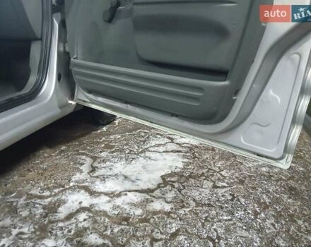 Сірий Форд Транзит Коннект, об'ємом двигуна 1.75 л та пробігом 278 тис. км за 4250 $, фото 13 на Automoto.ua