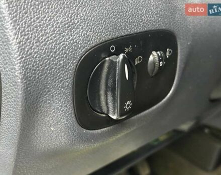 Серый Форд Транзит Коннект, объемом двигателя 1.8 л и пробегом 390 тыс. км за 5700 $, фото 9 на Automoto.ua