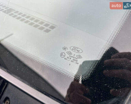 Сірий Форд Транзит Коннект, об'ємом двигуна 1.8 л та пробігом 270 тис. км за 4800 $, фото 5 на Automoto.ua