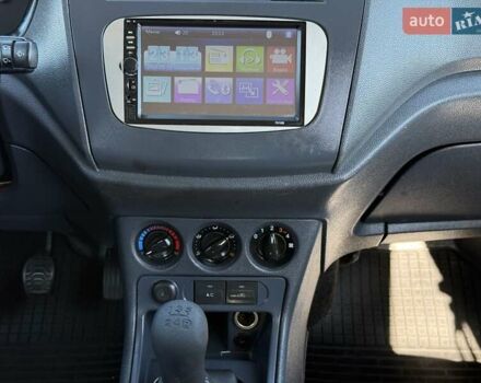 Серый Форд Транзит Коннект, объемом двигателя 1.75 л и пробегом 324 тыс. км за 5100 $, фото 13 на Automoto.ua