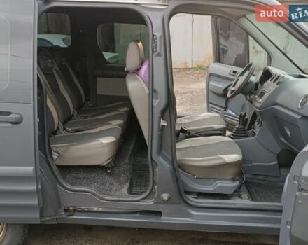Серый Форд Транзит Коннект, объемом двигателя 1.75 л и пробегом 305 тыс. км за 6000 $, фото 6 на Automoto.ua