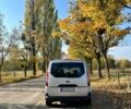 Серый Форд Транзит Коннект, объемом двигателя 1.5 л и пробегом 205 тыс. км за 14599 $, фото 4 на Automoto.ua