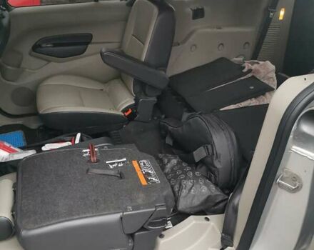 Сірий Форд Транзит Коннект, об'ємом двигуна 2.5 л та пробігом 75 тис. км за 14000 $, фото 4 на Automoto.ua