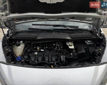 Серый Форд Транзит Коннект, объемом двигателя 2 л и пробегом 64 тыс. км за 16950 $, фото 34 на Automoto.ua