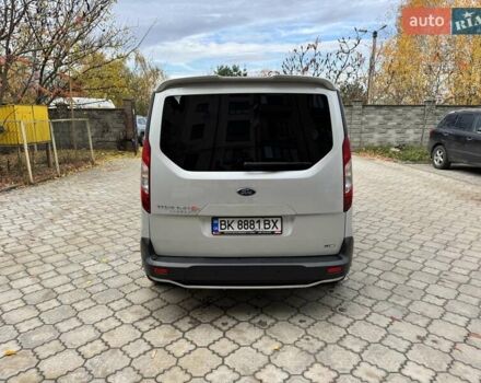 Серый Форд Транзит Коннект, объемом двигателя 2 л и пробегом 64 тыс. км за 16950 $, фото 6 на Automoto.ua