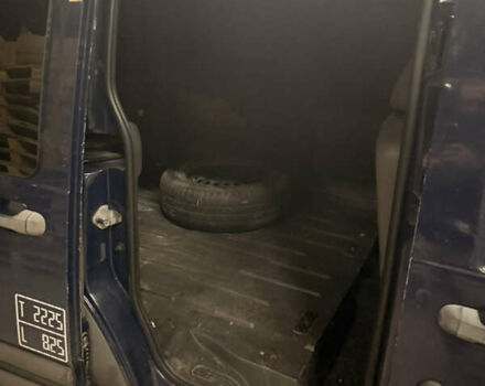 Синій Форд Транзит Коннект, об'ємом двигуна 1.8 л та пробігом 422 тис. км за 3800 $, фото 8 на Automoto.ua