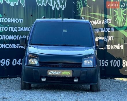 Синій Форд Транзит Коннект, об'ємом двигуна 1.8 л та пробігом 370 тис. км за 3900 $, фото 3 на Automoto.ua