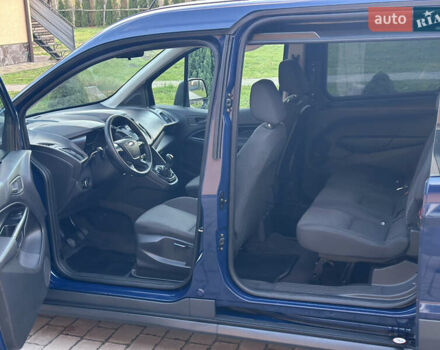 Синій Форд Транзит Коннект, об'ємом двигуна 1.5 л та пробігом 218 тис. км за 12950 $, фото 13 на Automoto.ua