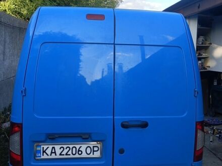 Синий Форд Транзит Коннект, объемом двигателя 1.75 л и пробегом 110 тыс. км за 7500 $, фото 1 на Automoto.ua