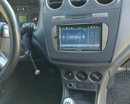 Зеленый Форд Транзит Коннект, объемом двигателя 1.8 л и пробегом 274 тыс. км за 5000 $, фото 8 на Automoto.ua