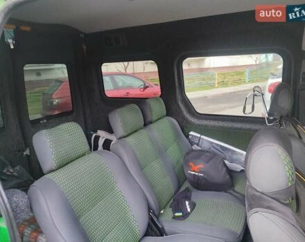 Зеленый Форд Транзит Коннект, объемом двигателя 1.8 л и пробегом 180 тыс. км за 4500 $, фото 8 на Automoto.ua