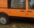 Оранжевый Форд Транзит Коннект, объемом двигателя 1.75 л и пробегом 222 тыс. км за 4600 $, фото 2 на Automoto.ua
