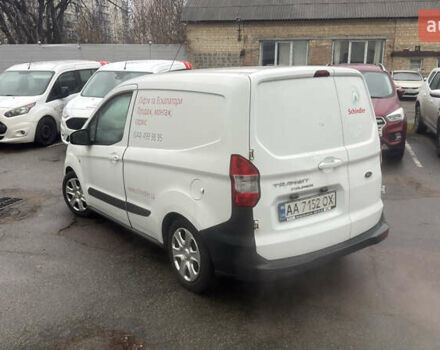 Белый Форд Транзит Курьер, объемом двигателя 1.5 л и пробегом 271 тыс. км за 6193 $, фото 5 на Automoto.ua