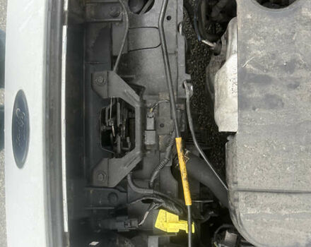 Белый Форд Транзит Курьер, объемом двигателя 1.5 л и пробегом 271 тыс. км за 6193 $, фото 24 на Automoto.ua