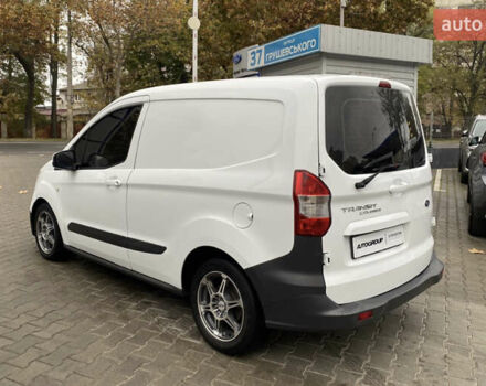 Белый Форд Транзит Курьер, объемом двигателя 1.5 л и пробегом 267 тыс. км за 7300 $, фото 4 на Automoto.ua