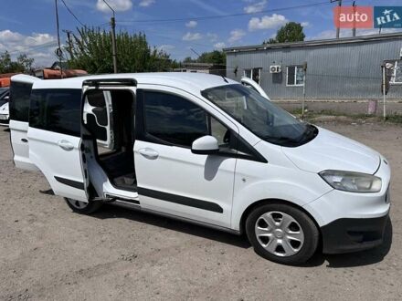 Форд Транзит Кур'єр 2015 у Одесі на Automoto.ua Білий Форд Транзит Кур'єр, об'ємом двигуна 1.5 л та пробігом 384 тис. км за 5800 $, фото 1 на Automoto.ua