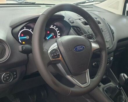 купити нове авто Форд Транзит Кур'єр 2022 року від офіційного дилера Ford ТОВ "Вектор Транс" Форд фото