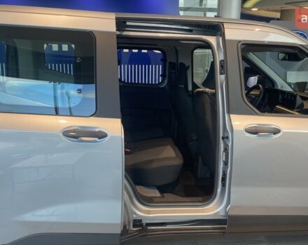 Форд Транзит Кур'єр, об'ємом двигуна 1 л та пробігом 0 тис. км за 25608 $, фото 4 на Automoto.ua