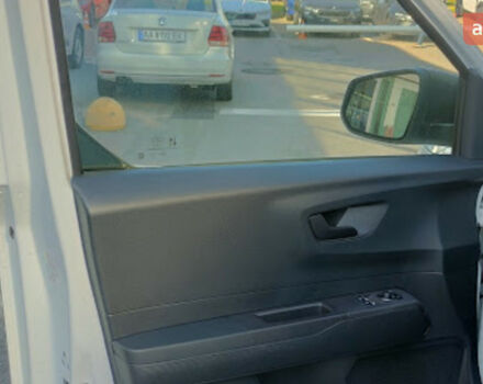 Форд Транзит Кур'єр, об'ємом двигуна 1.5 л та пробігом 0 тис. км за 28840 $, фото 10 на Automoto.ua