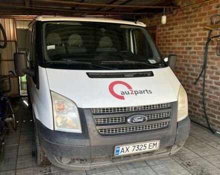 Белый Форд Транзит Кастом, объемом двигателя 2.2 л и пробегом 409 тыс. км за 8500 $, фото 1 на Automoto.ua