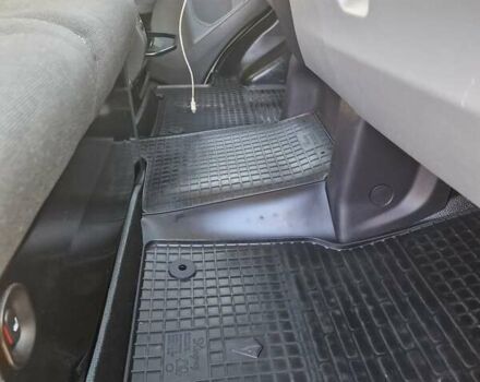 Белый Форд Транзит Кастом, объемом двигателя 2.2 л и пробегом 280 тыс. км за 10000 $, фото 15 на Automoto.ua