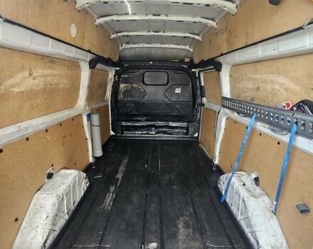 Белый Форд Транзит Кастом, объемом двигателя 2.2 л и пробегом 317 тыс. км за 8600 $, фото 6 на Automoto.ua