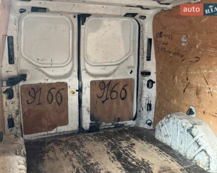 Белый Форд Транзит Кастом, объемом двигателя 2.2 л и пробегом 335 тыс. км за 10500 $, фото 23 на Automoto.ua