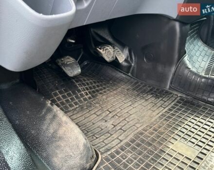 Белый Форд Транзит Кастом, объемом двигателя 2.2 л и пробегом 335 тыс. км за 10500 $, фото 13 на Automoto.ua